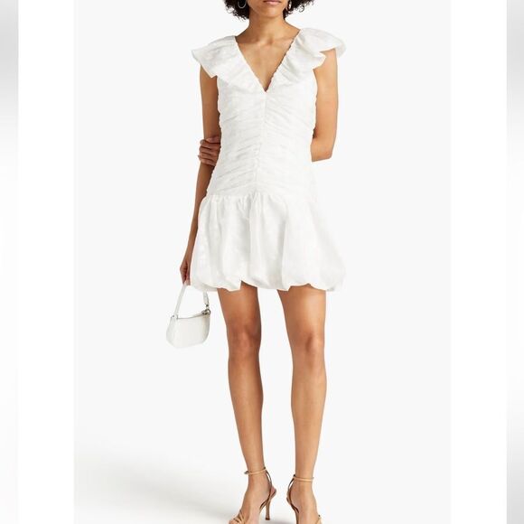 ML Monique Lhuillier  White Cocktail Party Dress with Puff Cap Sleeves - Picture 4 of 14